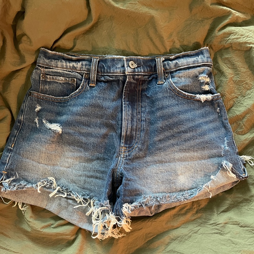 High waisted denim shorts